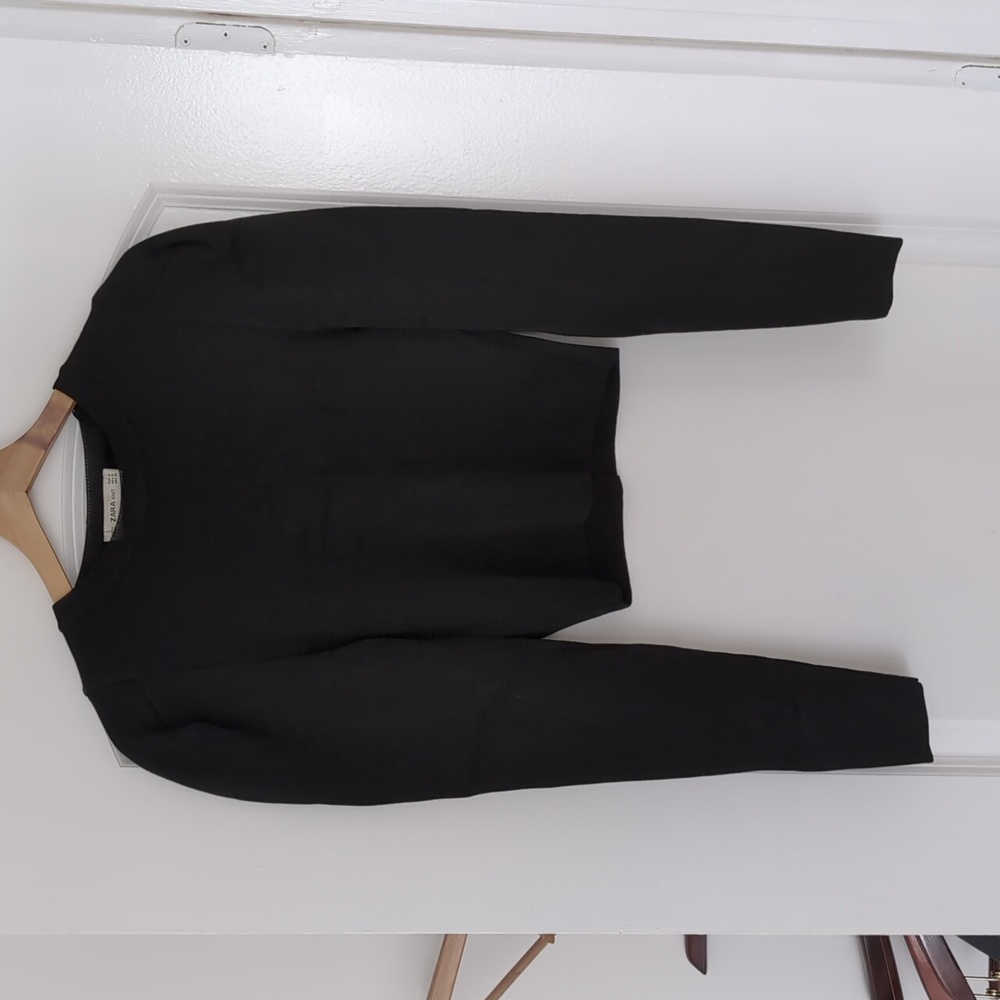 ZARA Knit Black Long Sleeve Top